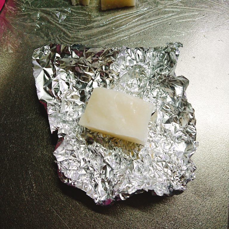 アルミホイルにくっつかないお餅の焼き方を試してみました！ 美味を並べて